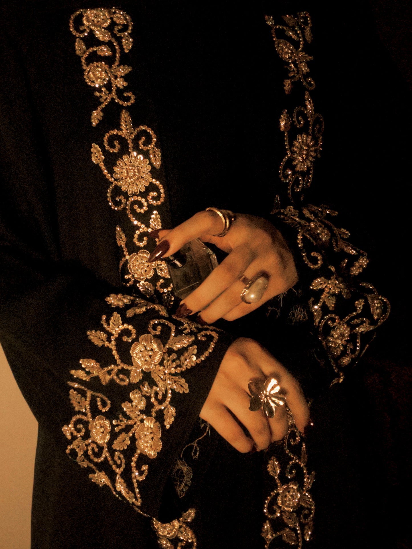 Noor-e-Luxe Abaya ( Black Zari)
